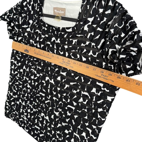 Tanjay Abstract Square Neck Blouse Black White Minimalist Workwear Top - Picture 5 of 7